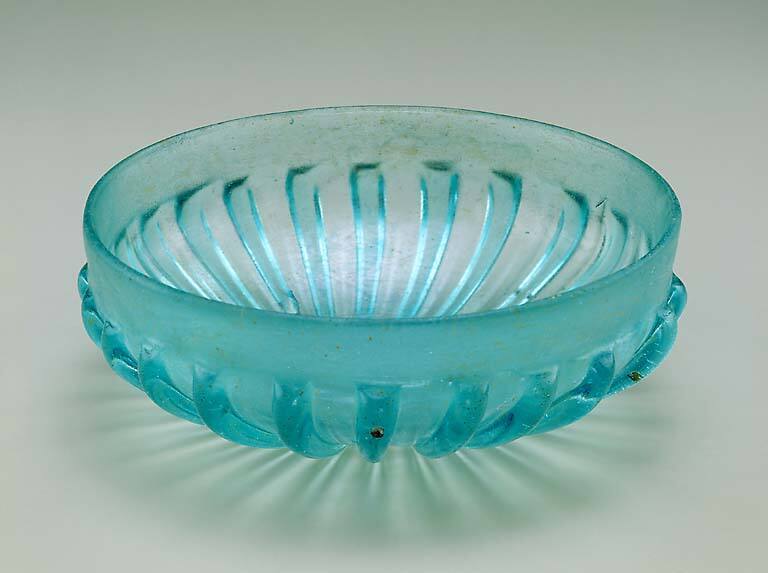 Ribbed Bowl